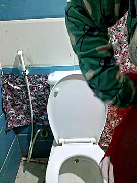 mnbvcxzqwertyuiop1235 online show from January 8, 3:45 am