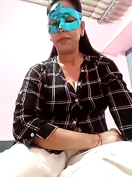 Snapshot of Nisha__19 chatting on November 30, 3:35 pm Nisha 19 online show from November 30, 3:35 pm