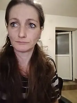 CrazyMaya39 online show from May 3, 8:56 pm