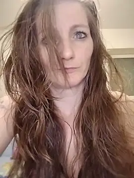 CrazyMaya39 online show from May 8, 9:40 pm