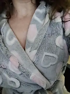 CrazyMaya39 online show from May 18, 9:41 pm