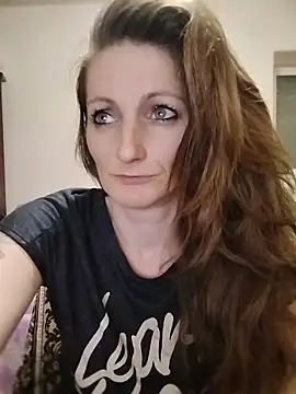 CrazyMaya39 online show from April 2, 9:10 pm