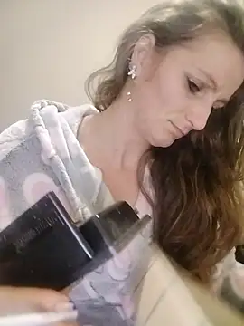 CrazyMaya39 online show from April 20, 9:27 pm
