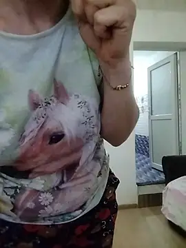 CrazyMaya39 online show from May 26, 10:19 pm