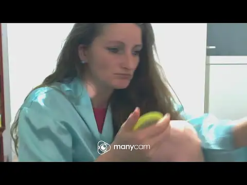 Snapshot of CrazyMaya39 chatting on November 28, 9:15 pm CrazyMaya39 online show from November 28, 9:15 pm