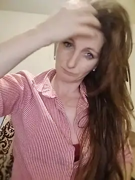 CrazyMaya39 online show from May 12, 9:10 pm