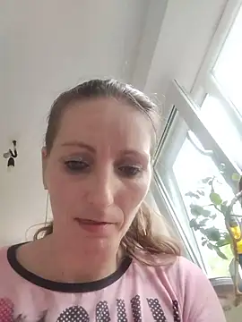 Snapshot of CrazyMaya39 chatting on July 16, 3:09 pm CrazyMaya39 online show from July 16, 3:09 pm