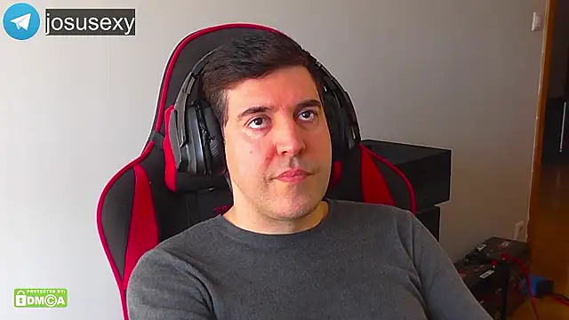 likihot online show from March 13, 9:25 am