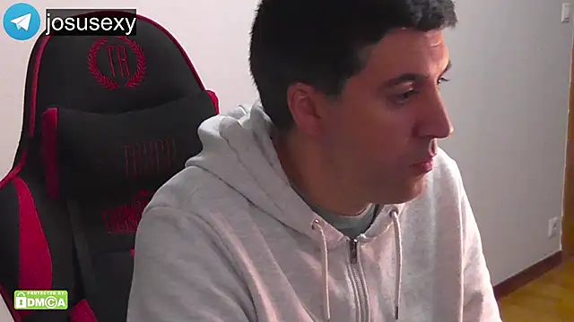 likihot online show from November 17, 7:51 pm