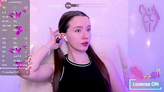 Snapshot of BellaVelure6767 chatting on May 8, 10:02 pm BellaVelure6767 online show from May 8, 10:02 pm