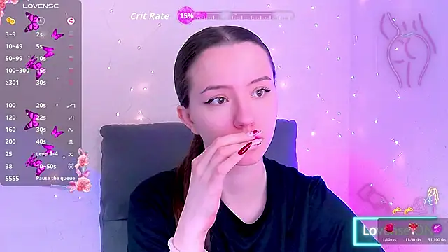 BellaVelure6767 online show from March 29, 10:00 pm