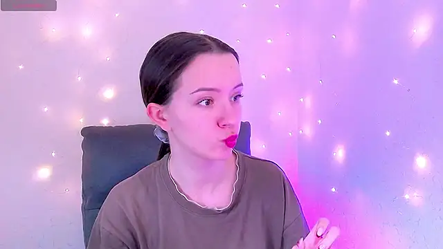 BellaVelure6767 online show from March 22, 2:59 am