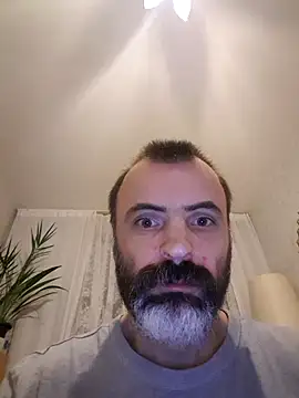 Snapshot of Artur50 chatting on November 16, 7:51 pm Artur50 online show from November 16, 7:51 pm