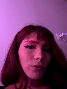 Snapshot of Blacktrinity chatting on November 17, 5:17 pm Blacktrinity online show from November 17, 5:17 pm