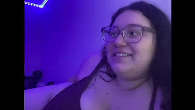 Snapshot of cherryacidxo chatting on November 15, 4:11 pm cherryacidxo online show from November 15, 4:11 pm