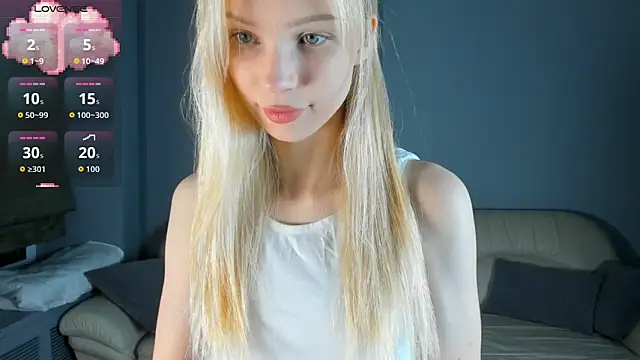 Snapshot of 18ki_ra18 chatting on November 15, 6:56 pm 18ki ra18 online show from November 15, 6:56 pm