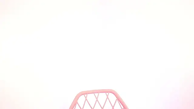 Snapshot of Enola_Holmes_ chatting on December 19, 1:24 pm Enola Holmes online show from December 19, 1:24 pm