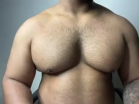 hot rocco1 online show from December 15, 5:30 pm