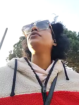 chanell95 online show from March 4, 3:53 pm