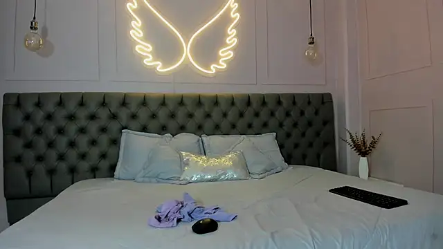 arietta skinny online show from February 27, 11:54 am