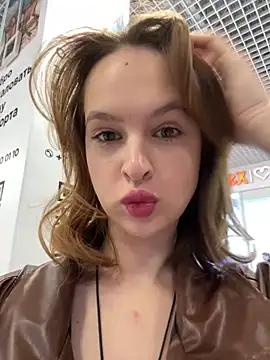 hani obsessed online show from March 31, 11:34 am