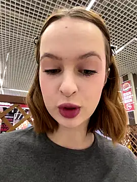 hani obsessed online show from December 15, 9:48 am