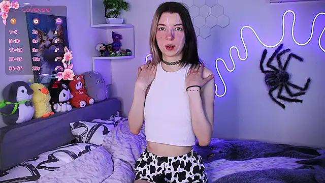 Emmie shy online show from February 14, 11:43 am