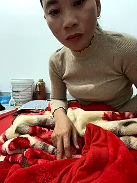 pitty mymi online show from November 29, 5:35 pm