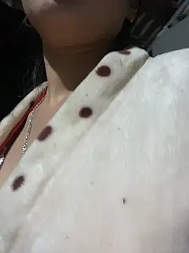 pitty mymi online show from November 19, 2:39 pm