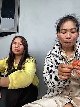 pitty mymi online show from March 8, 2:37 am