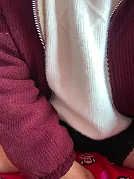 pitty mymi online show from April 11, 3:47 am