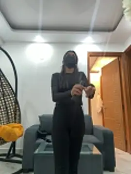sexyayeshadesi online show from May 10, 6:10 pm