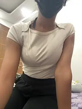 sexyayeshadesi online show from April 6, 6:09 pm