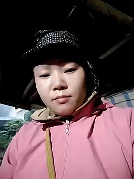 hoami-hot online show from November 15, 11:09 pm