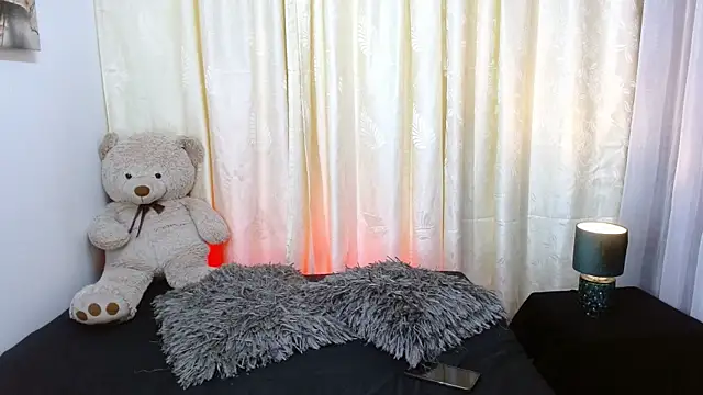 Channel Mills online show from May 8, 1:31 am