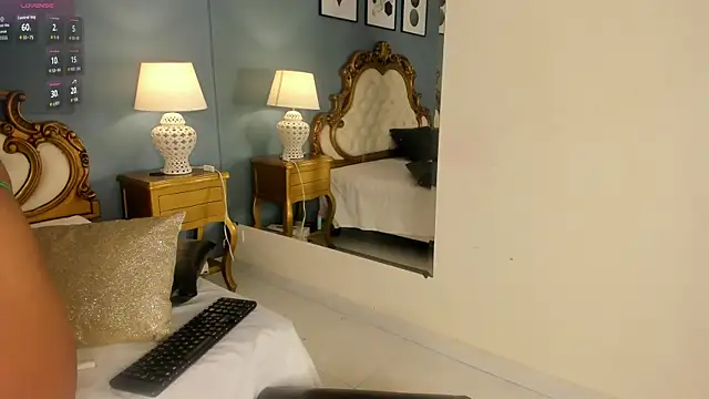 Samantha Bale online show from May 25, 12:26 pm