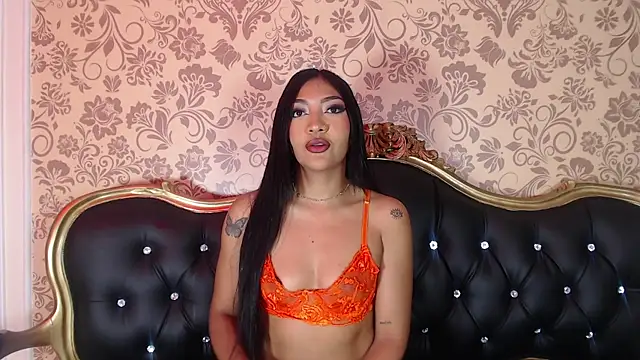 Samantha Bale online show from January 17, 11:58 am