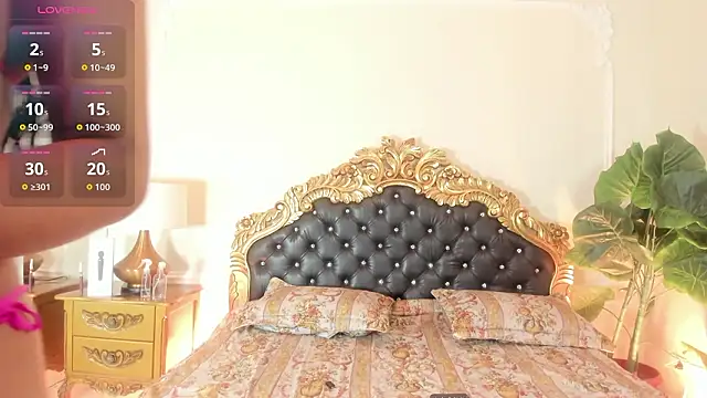 Samantha Bale online show from March 23, 12:05 pm