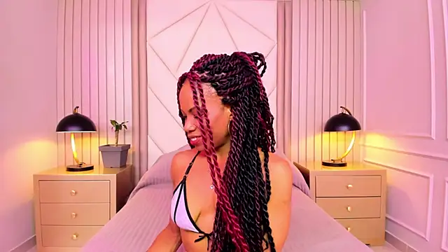 LailaDavidson online show from November 30, 1:01 pm