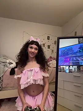 Snapshot of Binaxox chatting on November 15, 1:31 am Binaxox online show from November 15, 1:31 am