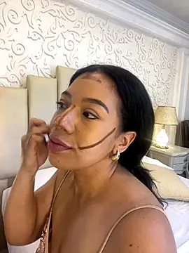 IvannaClaire online show from December 15, 2:12 pm