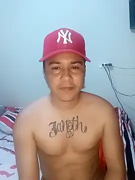 Snapshot of soymrandy chatting on November 18, 1:10 am soymrandy online show from November 18, 1:10 am