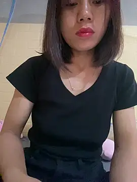Snapshot of Trangbabylove chatting on July 11, 2:56 am Trangbabylove online show from July 11, 2:56 am