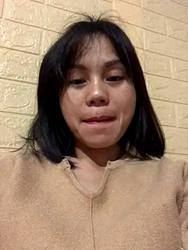 Trangbabylove online show from January 8, 11:33 pm