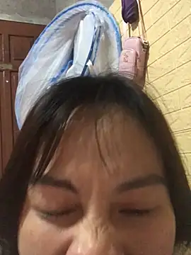 Trangbabylove online show from March 21, 11:08 pm