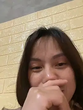 Trangbabylove online show from March 28, 4:02 am