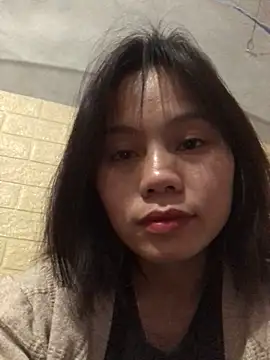 Trangbabylove online show from December 19, 9:33 am