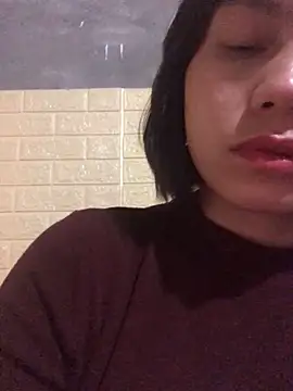 Trangbabylove online show from March 17, 7:28 pm