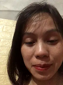 Trangbabylove online show from November 28, 12:49 pm