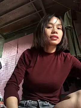 Trangbabylove online show from March 25, 2:12 am